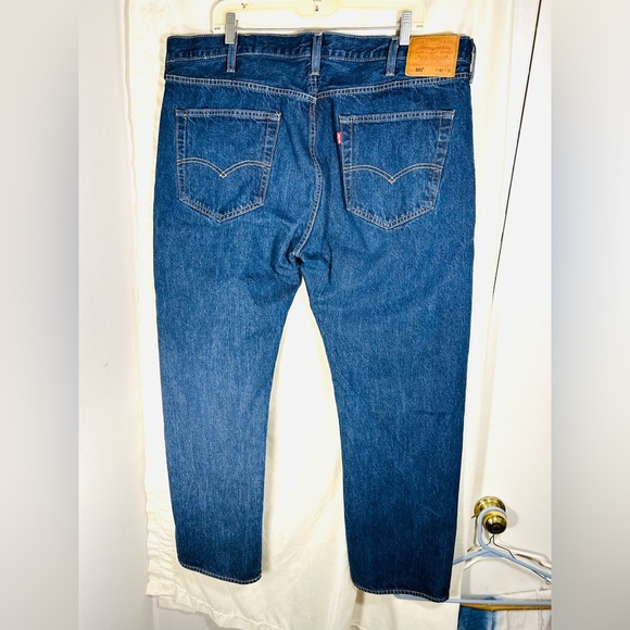 Levi’s 501 Button Fly Straight Leg Big E Jeans Size 42x32 Preowned. - Picture 4 of 7